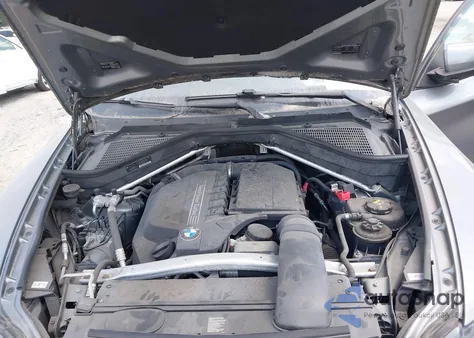 2014 BMW X6 xDrive35I z USA, uszkodzony, nr VIN 5UXFG2C56E0C44026